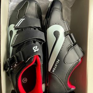 Peloton Cycling Shoes - size 39 (womens 8) - without cleats